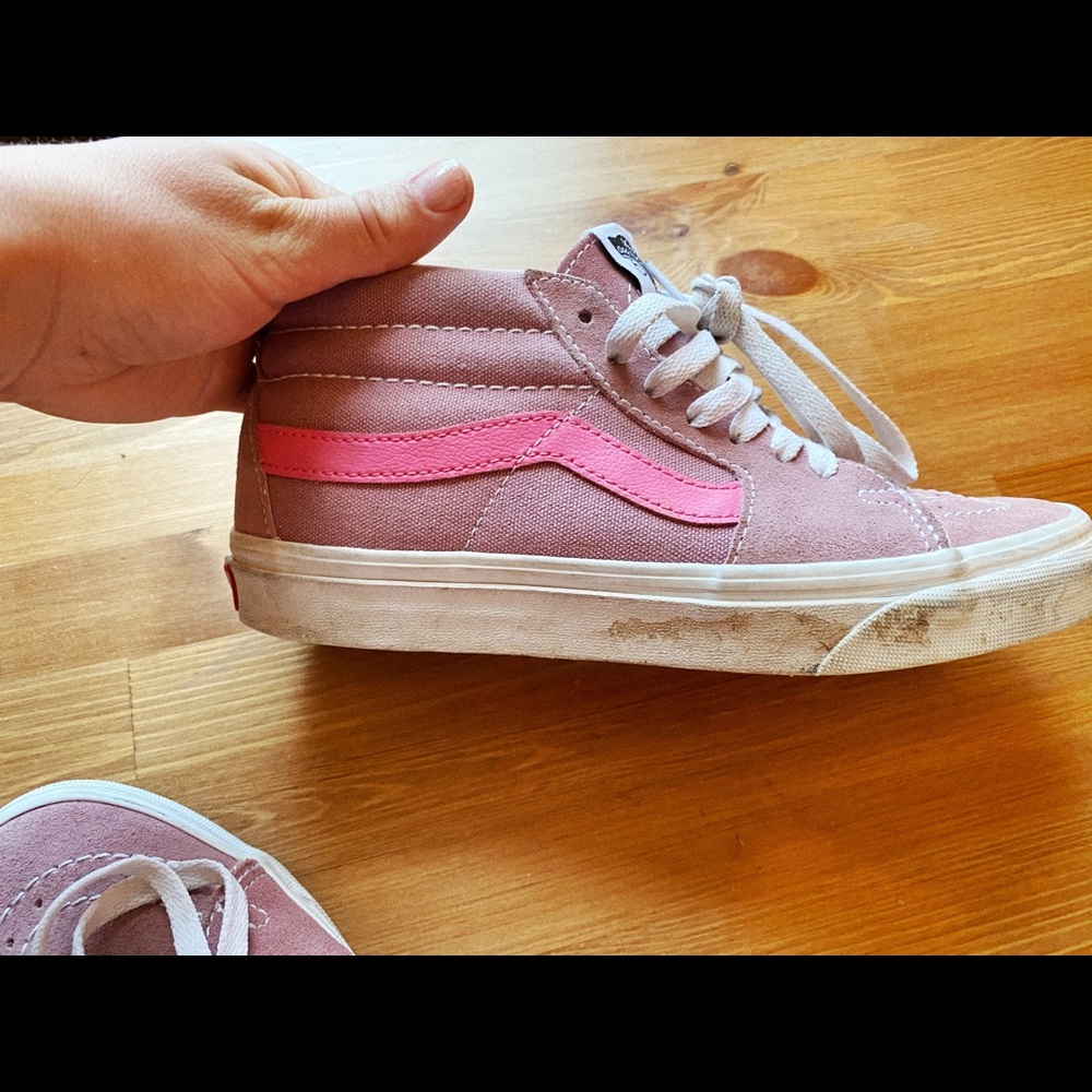 Vans - Picture 5 of 5